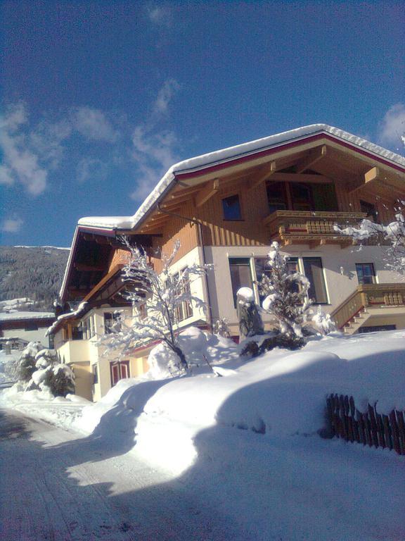 Hotel Gaestehaus Reichholf Neukirchen am Großvenediger Zewnętrze zdjęcie